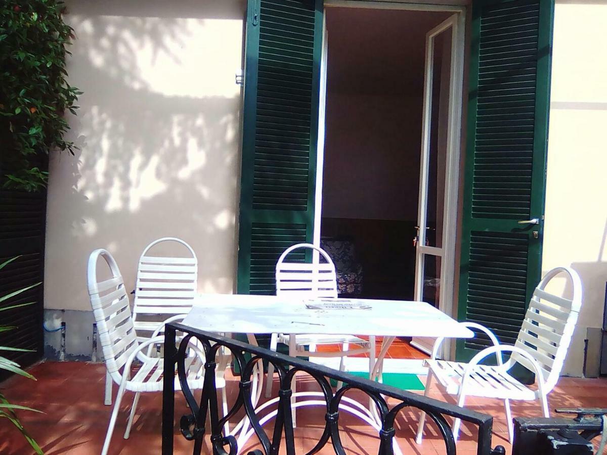 Lorenzo Apartment Levanto Bagian luar foto