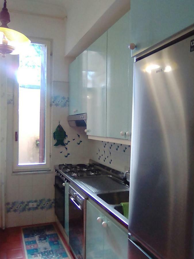 Lorenzo Apartment Levanto Bagian luar foto